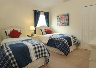 Twin Bedroom 1