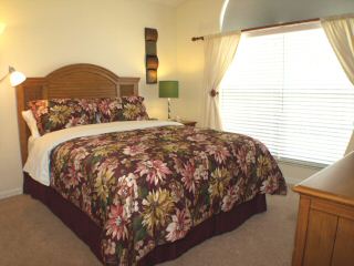 Queen Bedroom 2